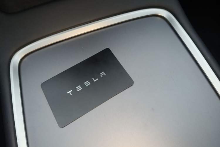 Used Tesla Model Y 2022 Rear-Wheel-Drive Version Vehicle Key