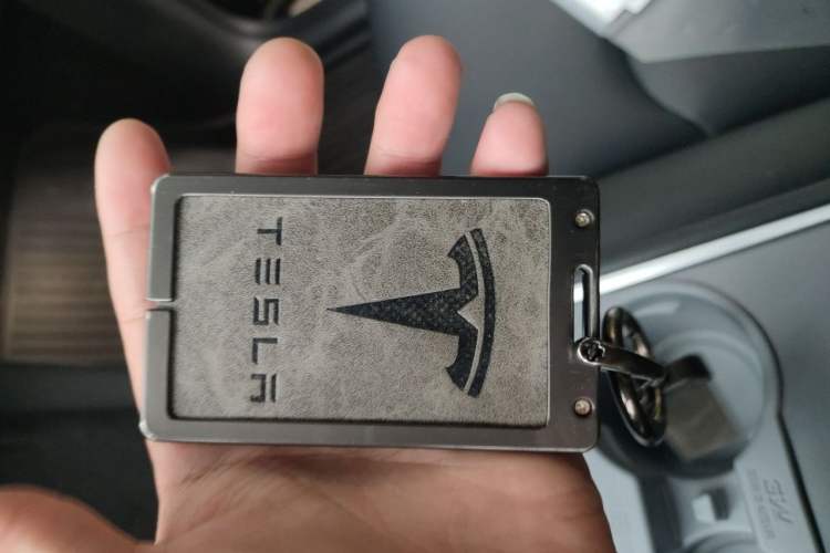 Used Tesla Model Y 2022 Rear-Wheel-Drive Version Vehicle Key