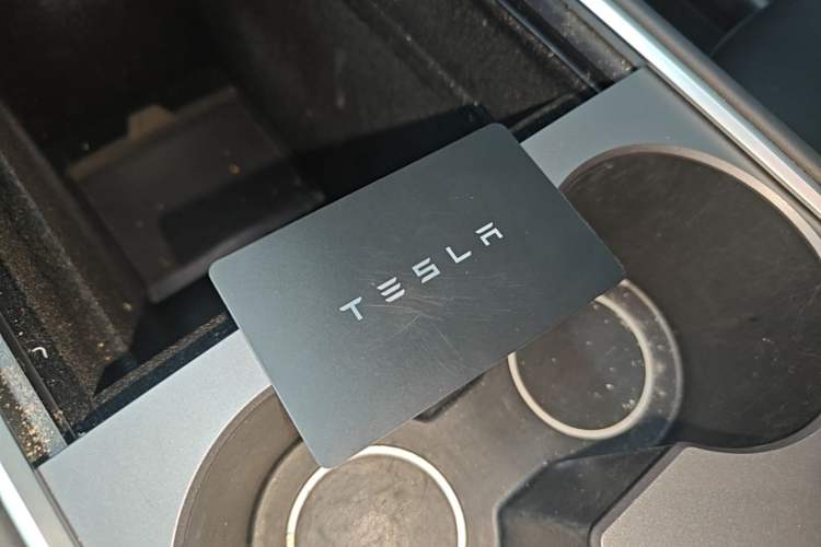 Used Tesla Model Y 2022 Rear-Wheel-Drive Version Vehicle Key
