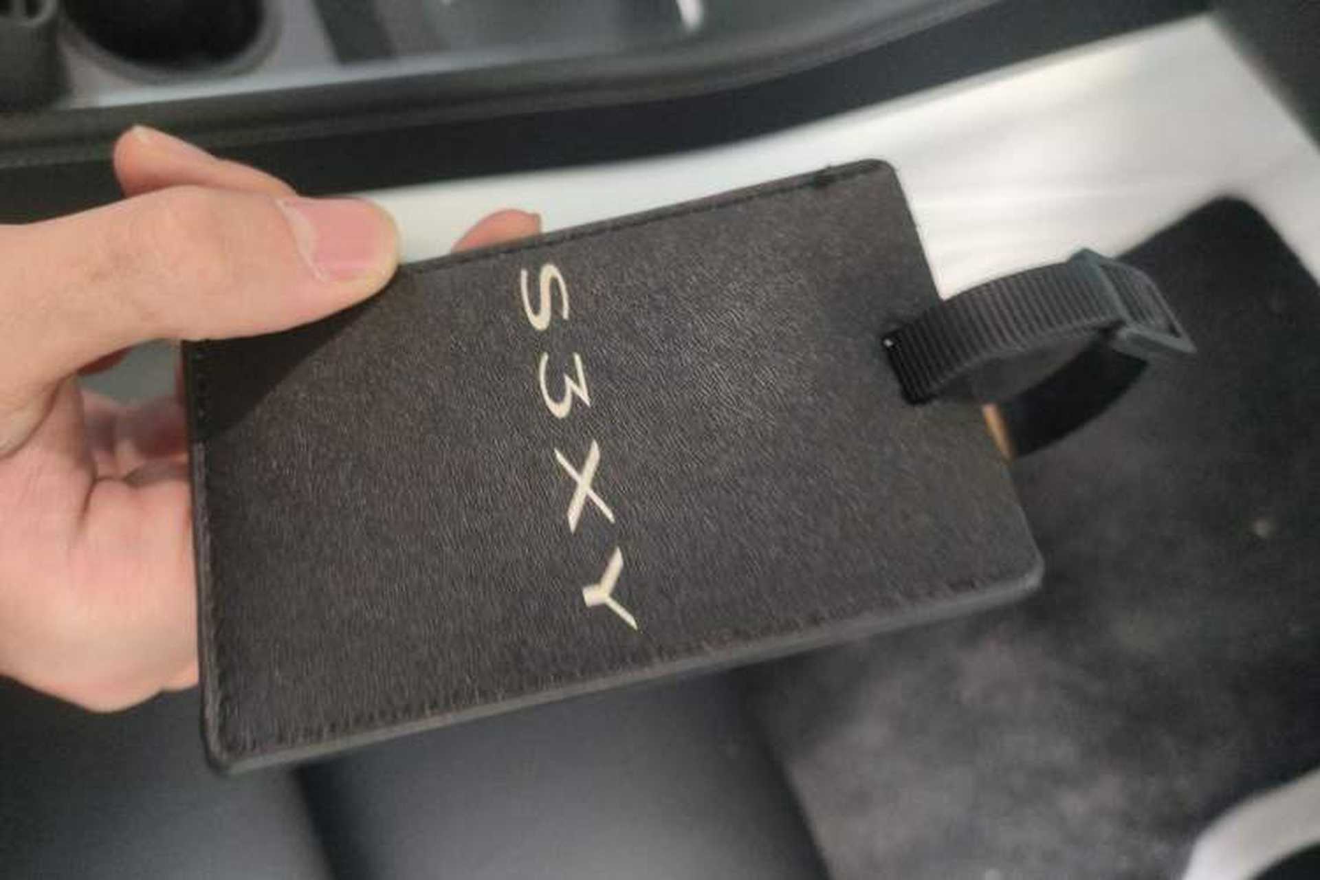 Used Tesla Model Y 2022 Revised Version Long-Range All-Wheel Drive Vehicle Key