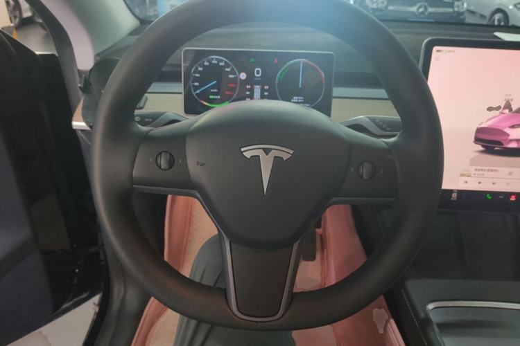 Used Tesla Model Y 2022 Rear-Wheel-Drive Version Steering Wheel