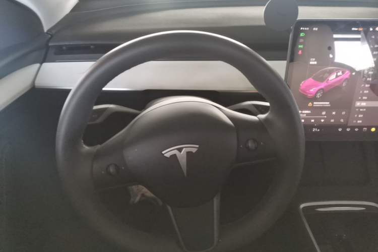 Used Tesla Model Y 2022 Revised Version Rear-Wheel Drive Steering Wheel