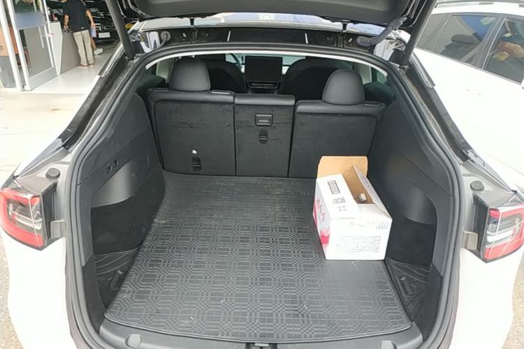 Used Tesla Model Y 2022 Revised Version Rear-Wheel Drive Trunk
