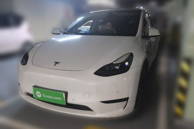 Tesla Model Y 2022 Rear-Wheel-Drive Version de segunda mano