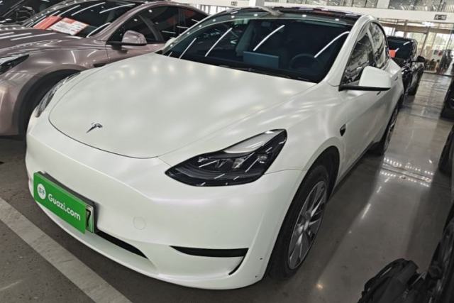 Tesla Model Y 2022 Rear-Wheel-Drive Version de segunda mano