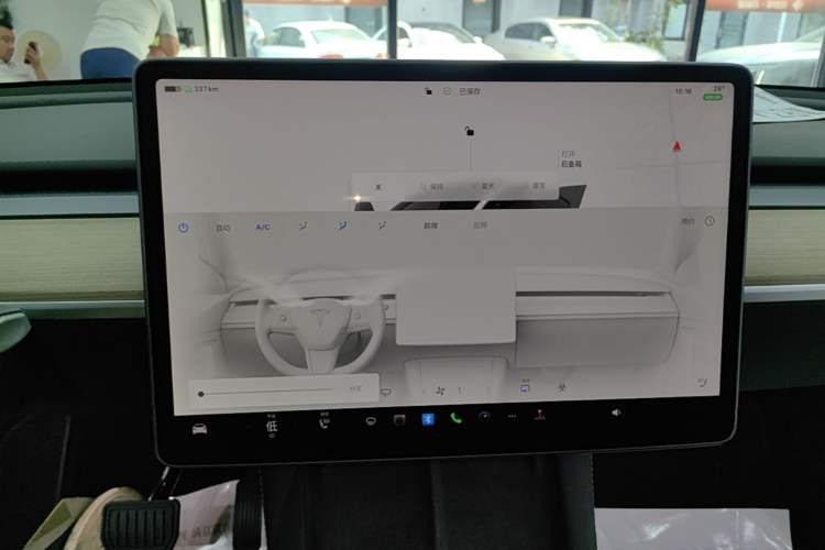 Used Tesla Model Y 2022 Long-Range All-Wheel-Drive Version Audio And AC Panel