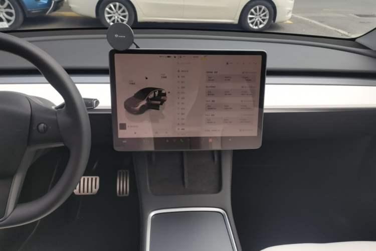 Used Tesla Model Y 2022 Performance High-Performance All-Wheel-Drive Version Audio And AC Panel