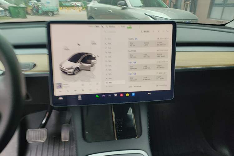 Used Tesla Model Y 2022 Long-Range All-Wheel-Drive Version Audio And AC Panel