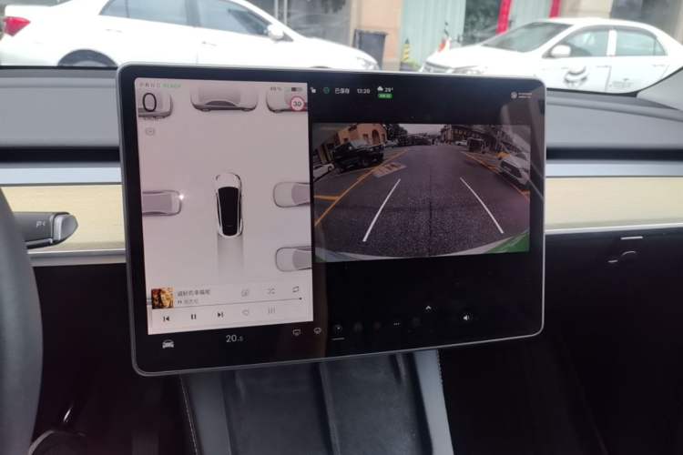 Used Tesla Model Y 2022 Revised Version Rear-Wheel Drive Audio And AC Panel