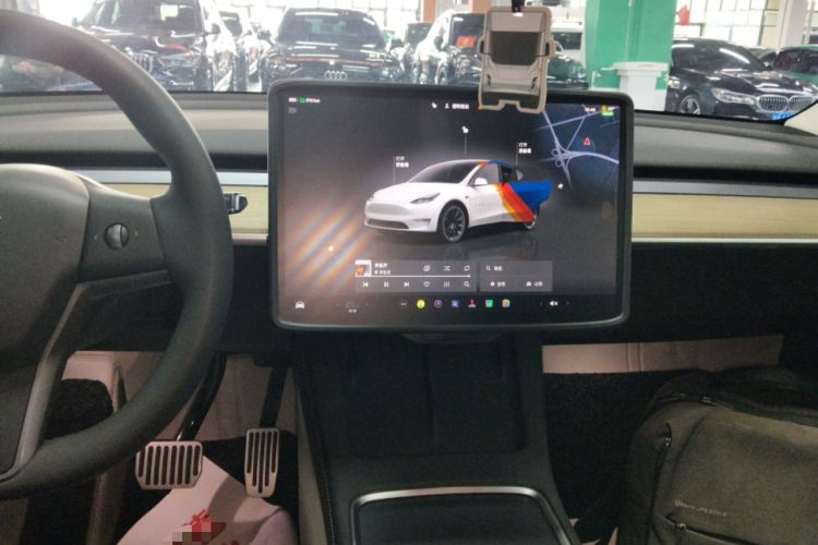 Used Tesla Model Y 2022 Revised Version Rear-Wheel Drive Audio And AC Panel