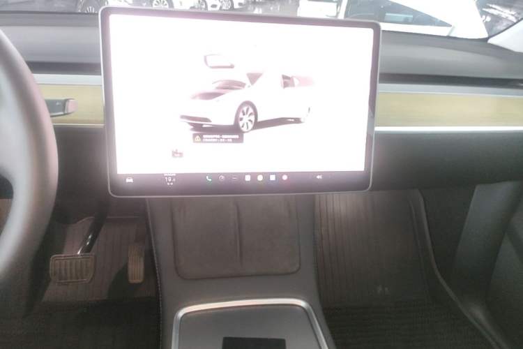 Used Tesla Model Y 2022 Revised Version Rear-Wheel Drive Audio And AC Panel