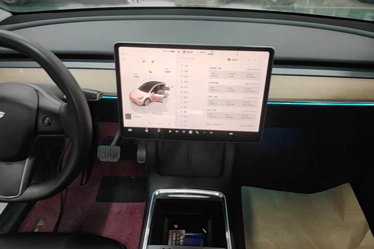 Used Tesla Model Y 2022 Rear-Wheel-Drive Version Audio And AC Panel
