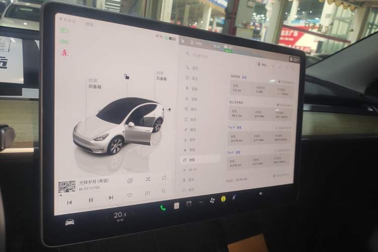 Used Tesla Model Y 2022 Revised Version Rear-Wheel Drive Audio And AC Panel