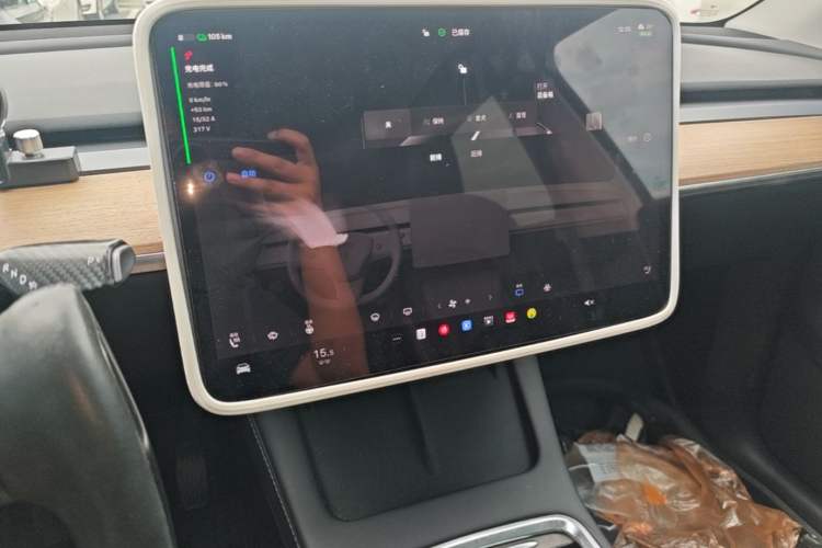 Used Tesla Model Y 2022 Revised Version Long-Range All-Wheel Drive Audio And AC Panel