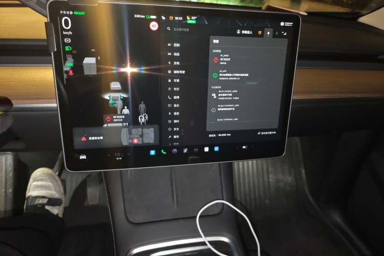 Used Tesla Model Y 2022 Revised Version Rear-Wheel Drive Audio And AC Panel