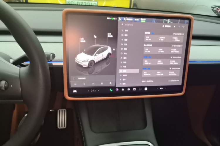 Used Tesla Model Y 2022 Long-Range All-Wheel-Drive Version Audio And AC Panel