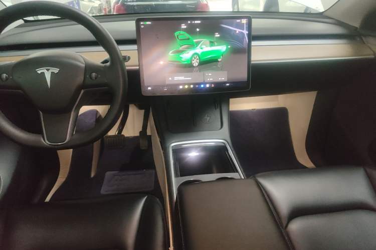 Used Tesla Model Y 2022 Rear-Wheel-Drive Version Audio And AC Panel