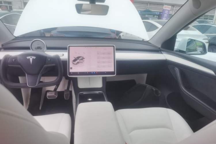 Used Tesla Model Y 2022 Revised Version Rear-Wheel Drive Audio And AC Panel