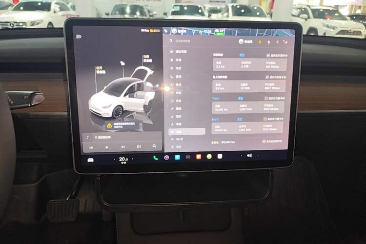 Used Tesla Model Y 2022 Revised Version Rear-Wheel Drive Audio And AC Panel