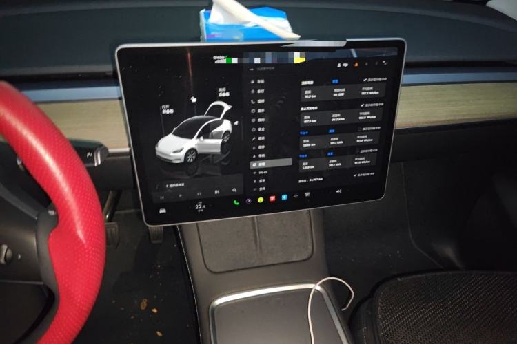 Used Tesla Model Y 2022 Revised Version Rear-Wheel Drive Audio And AC Panel