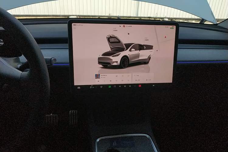 Used Tesla Model Y 2022 Performance High-Performance All-Wheel-Drive Version Audio And AC Panel