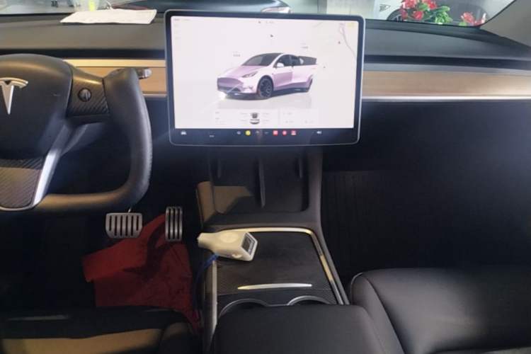 Used Tesla Model Y 2022 Performance High-Performance All-Wheel-Drive Version Audio And AC Panel