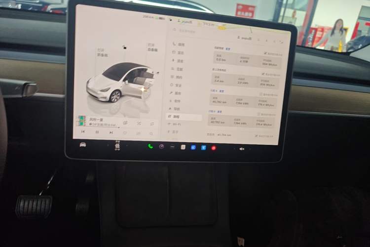 Used Tesla Model Y 2022 Long-Range All-Wheel-Drive Version Audio And AC Panel