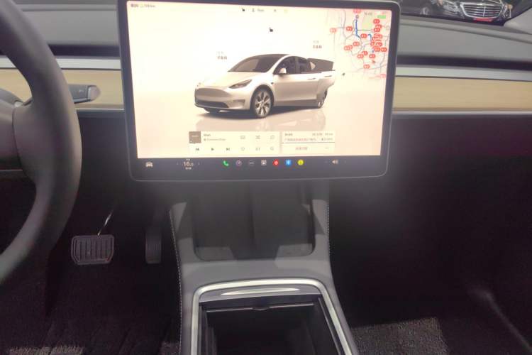 Used Tesla Model Y 2022 Revised Version Rear-Wheel Drive Audio And AC Panel