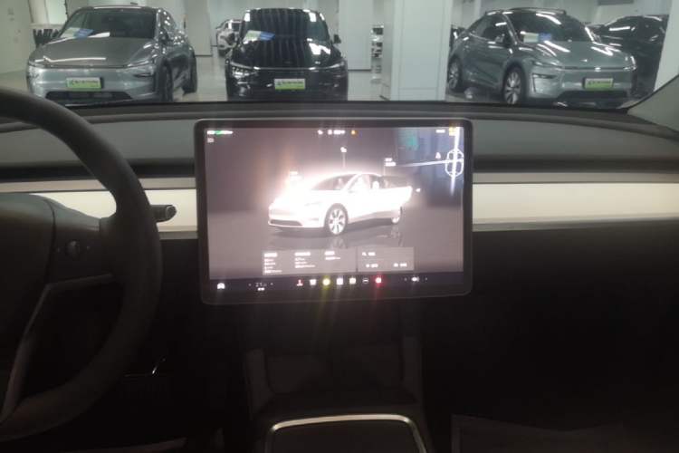 Used Tesla Model Y 2022 Revised Version Rear-Wheel Drive Audio And AC Panel