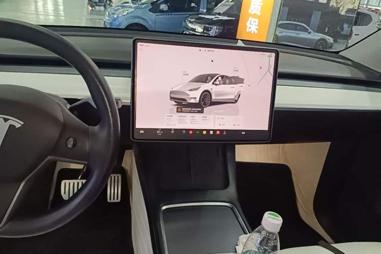 Used Tesla Model Y 2022 Performance High-Performance All-Wheel-Drive Version Audio And AC Panel