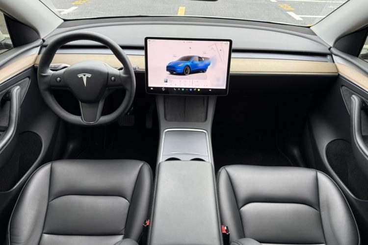 Used Tesla Model Y 2022 Revised Version Rear-Wheel Drive Audio And AC Panel