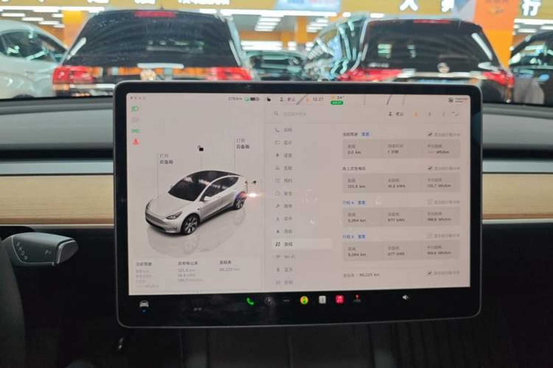 Used Tesla Model Y 2022 Long-Range All-Wheel-Drive Version Audio And AC Panel