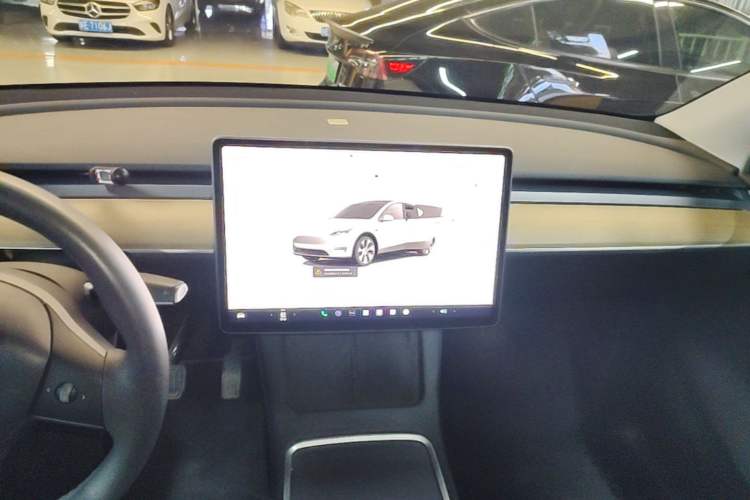 Used Tesla Model Y 2022 Long-Range All-Wheel-Drive Version Audio And AC Panel