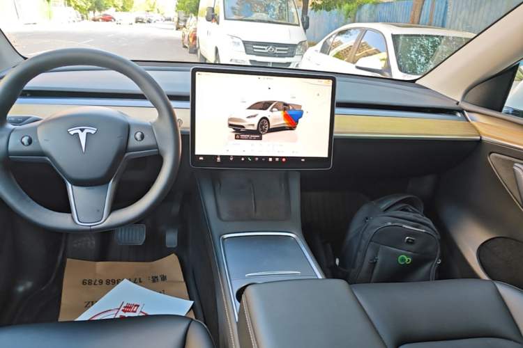 Used Tesla Model Y 2022 Rear-Wheel-Drive Version Audio And AC Panel