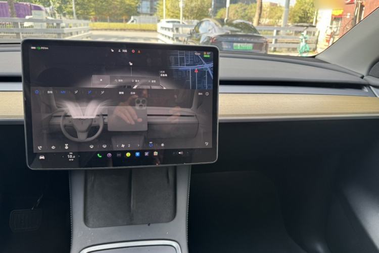 Used Tesla Model Y 2022 Revised Version Rear-Wheel Drive Audio And AC Panel