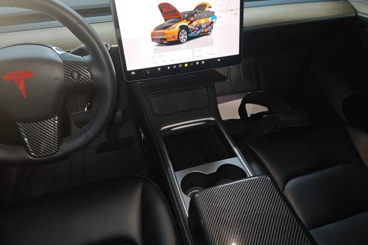 Used Tesla Model Y 2022 Revised Version Rear-Wheel Drive Audio And AC Panel