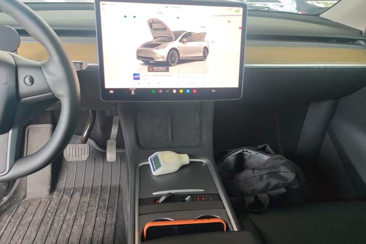 Used Tesla Model Y 2022 Revised Version Rear-Wheel Drive Audio And AC Panel