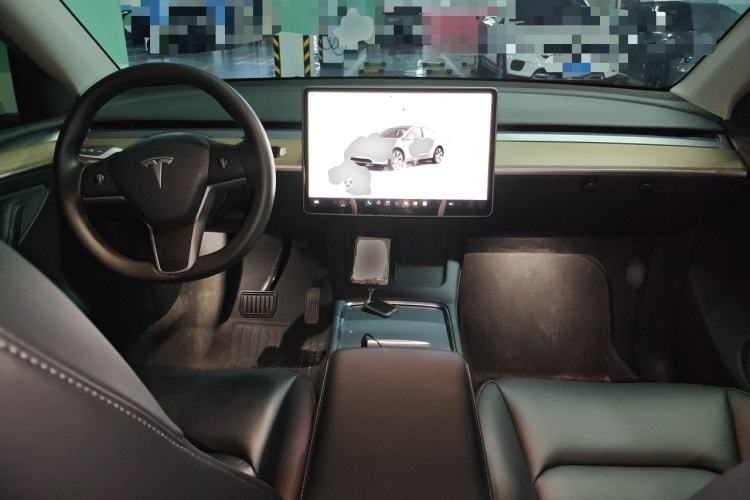 Used Tesla Model Y 2022 Rear-Wheel-Drive Version Center Console