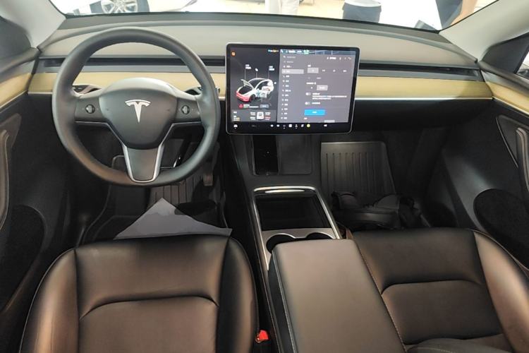 Used Tesla Model Y 2022 Revised Version Rear-Wheel Drive Center Console