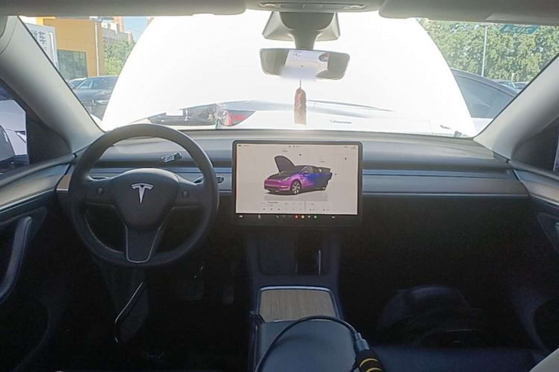 Used Tesla Model Y 2022 Rear-Wheel-Drive Version Center Console