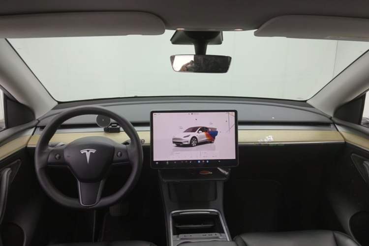 Used Tesla Model Y 2022 Revised Version Long-Range All-Wheel Drive Center Console