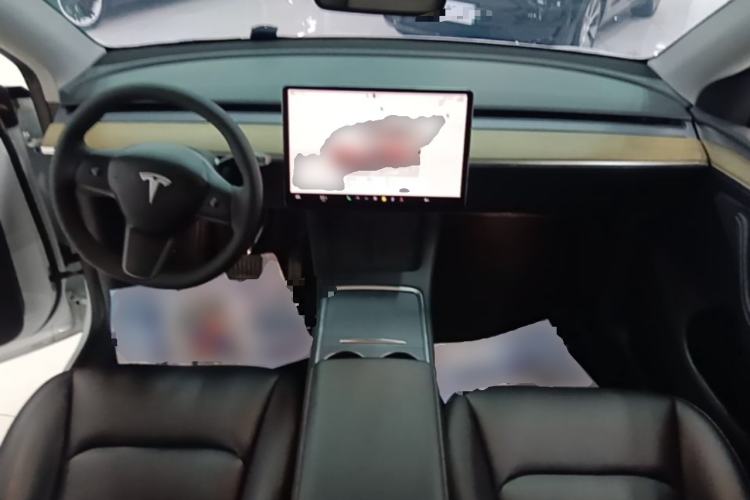 Used Tesla Model Y 2022 Rear-Wheel-Drive Version Center Console