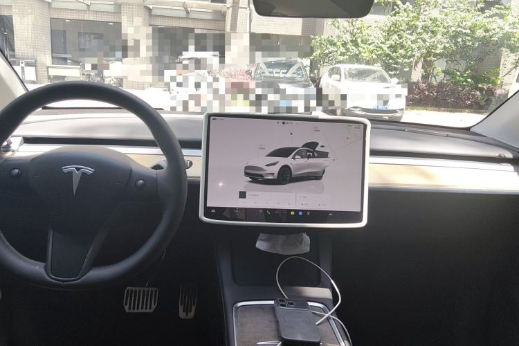 Used Tesla Model Y 2022 Revised Version Rear-Wheel Drive Center Console