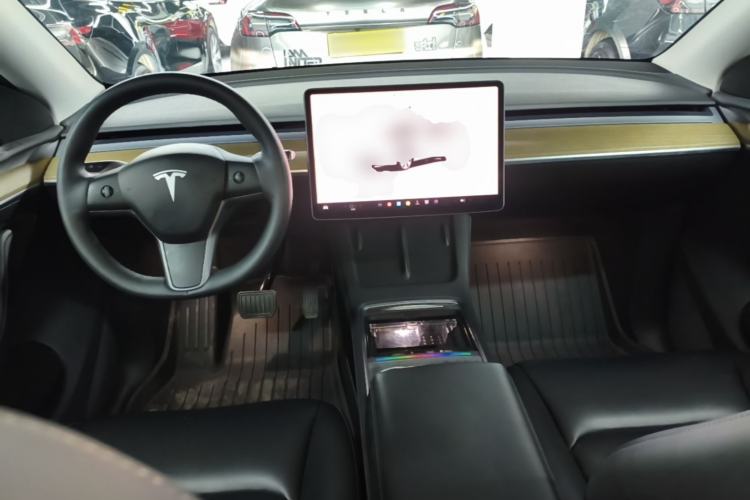Used Tesla Model Y 2022 Revised Version Rear-Wheel Drive Center Console