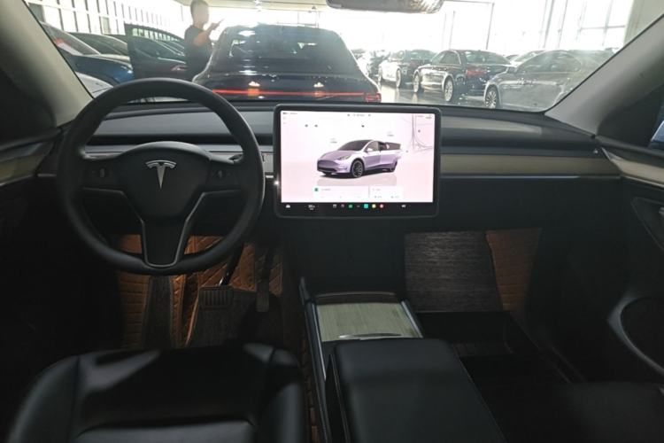 Used Tesla Model Y 2022 Revised Version Rear-Wheel Drive Center Console