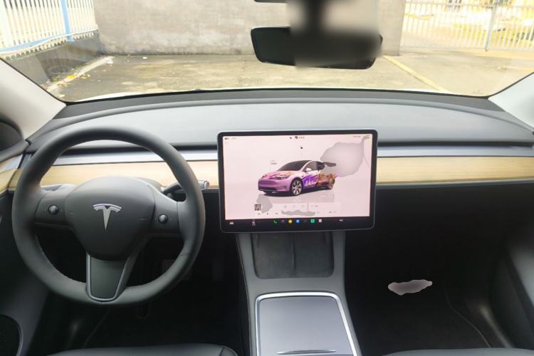 Used Tesla Model Y 2022 Revised Version Rear-Wheel Drive Center Console