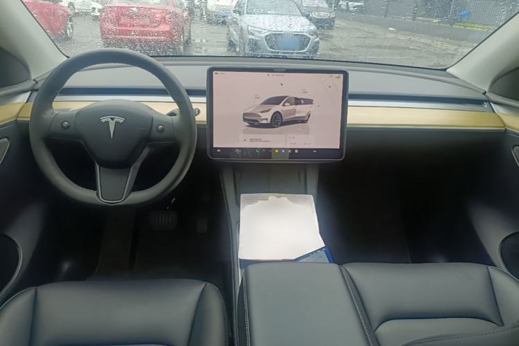 Used Tesla Model Y 2022 Revised Version Rear-Wheel Drive Center Console