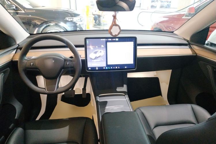 Used Tesla Model Y 2022 Revised Version Rear-Wheel Drive Center Console