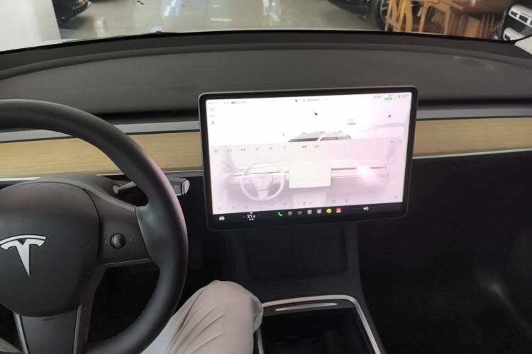 Used Tesla Model Y 2022 Revised Version Rear-Wheel Drive Center Console