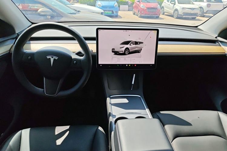 Used Tesla Model Y 2022 Revised Version Rear-Wheel Drive Center Console